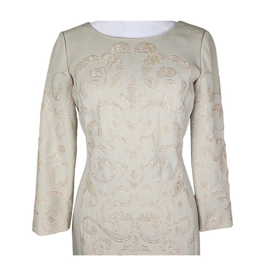 Tahari Women Cream Formal shift dress white scrolling pattern embroidery Sz. 8 - Picture 3 of 12